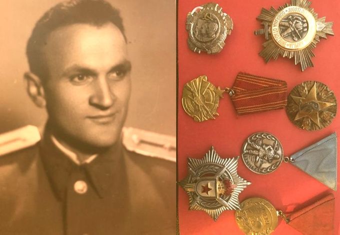 Moj otac Marko Zec,  je ucesnik u drugom svetskom Ratu. Nosilac je spomenice od 1941. Rodjen je  7 Aprila 1921 a umro na VMA 22 Septembera 2002.  Borio se u Prvoj proleterskoj, ucesnik je u ofanzivama, prepesacio celu JugoslavijuIu - uzduz i popreko, sluzio svim svojim srcem otadzbini, a o ratu nije mnogo pricao. Spomen postavila njegova cerka Zorica Zec, lekar MFUBG, generacija 79. Vecna mu Slava i Pamjat, za zrtvu i dar slobode generacijama koje ga slede.