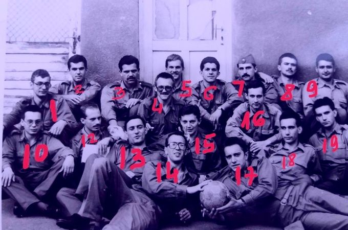 131- 
1. Muriz (mfbg)
2. Iz Tuzle (mfbg)
3. Maric Ivko Lazarevac (mfbg)
4. Iz Zagreba
5. Iz Sarajeva
7. Iz Nisa
9. Mihajlovic (mfbg)
12. Iz Leskovca
13. Bilanovic (gin. iz Leskovca)
15. Zoran Andjelkovic endokrinolog vma
18. Iz Cuprije (mfbg)
19. Miroslav iz Orahovca (mfbg)

-Jovane....greška...3.STEFAN MARIĆ farmaceut...brat mu je Marić Ivko interneta u Lazarevcu žive obojica...rodom iz SJENICE...
- 6.Branko ...bokser....mislim da je Nikolić Prokuplje..
